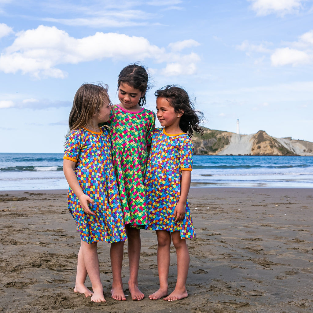 Rainbow scales - Blue light | Twirl dress