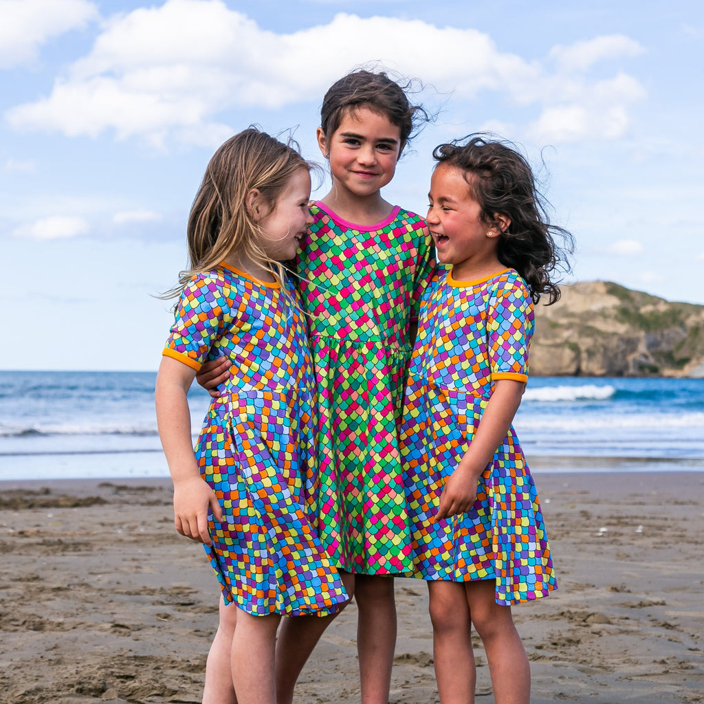 Rainbow scales - Blue light | Twirl dress