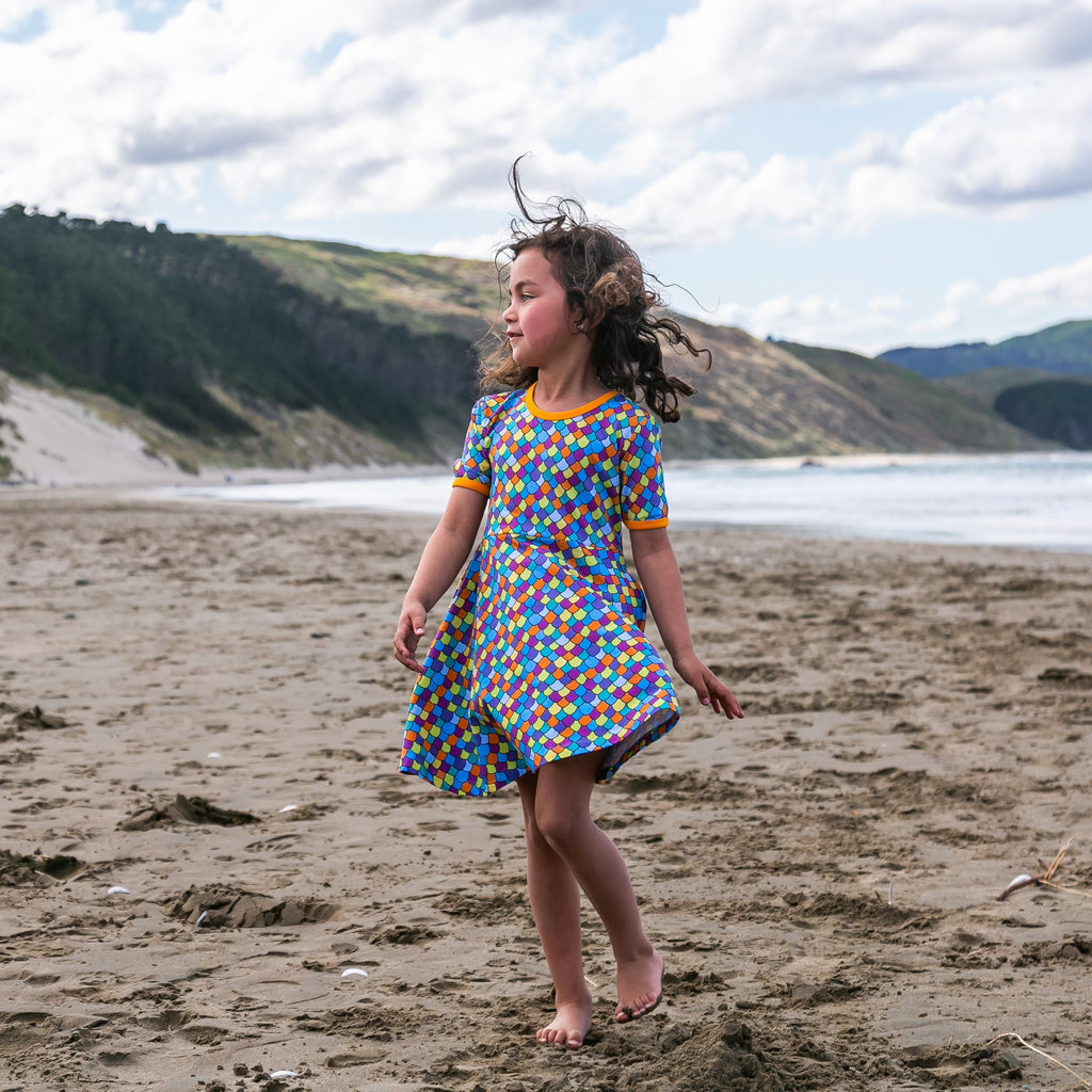 Rainbow scales - Blue light | Twirl dress