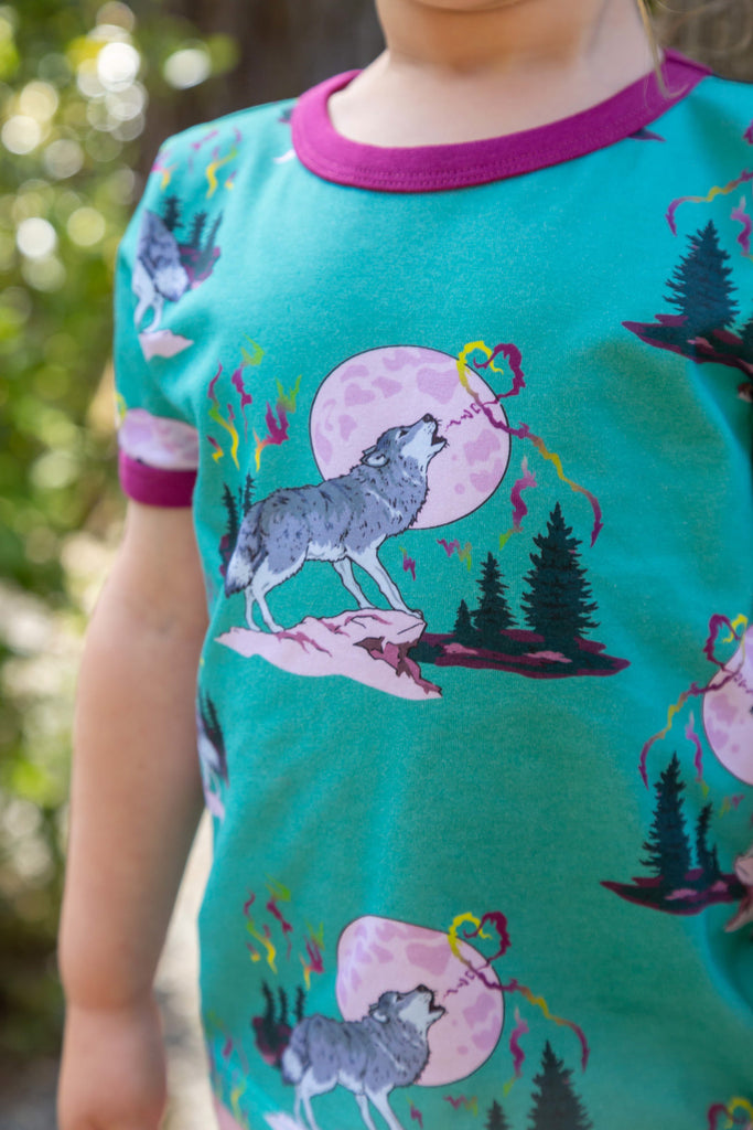purple and green wolf tee