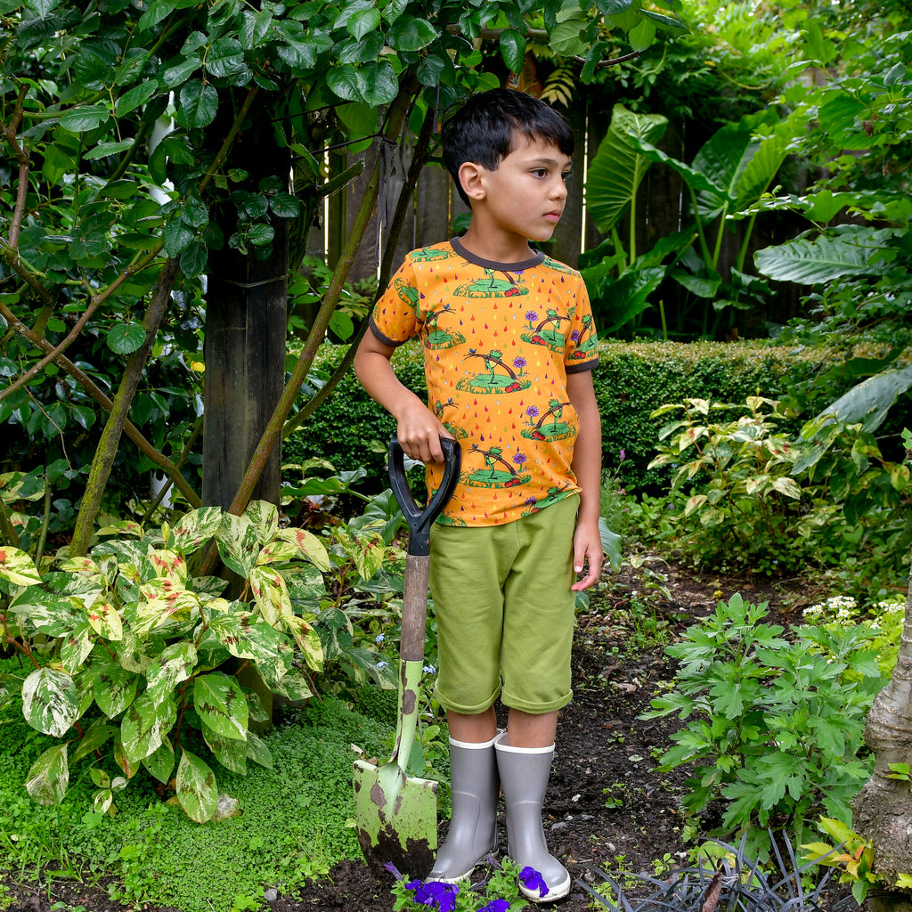 Rupert in the Rainbow Rain || Short Sleeve tee