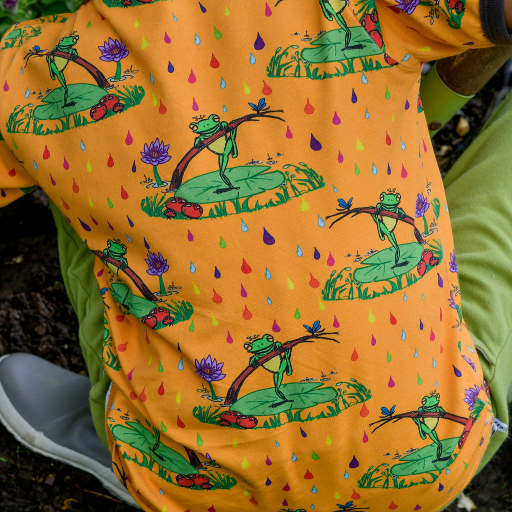 Rupert in the Rainbow Rain || Short Sleeve tee