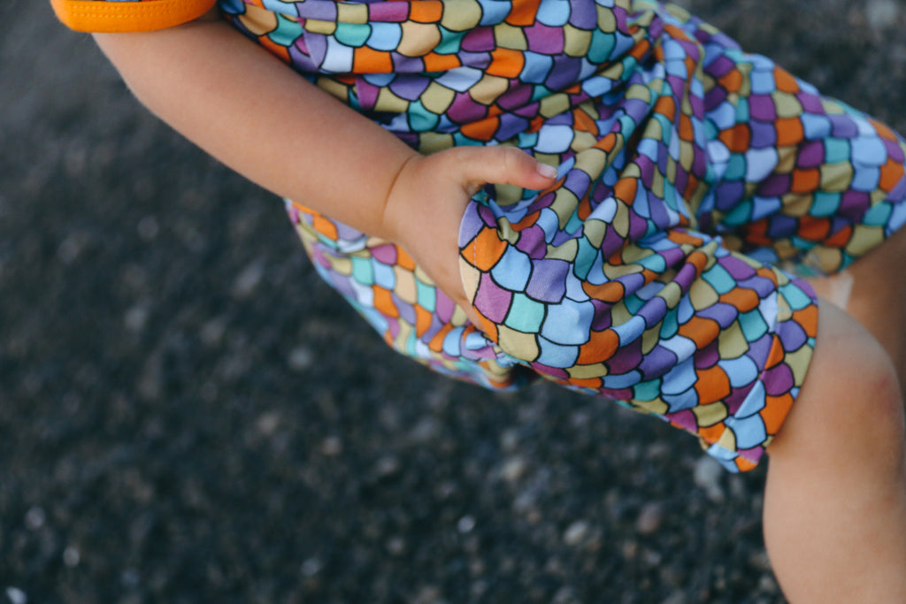Rainbow scales | Harem shorts