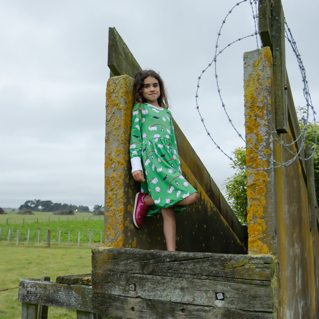 Rainbow Sheep | Babydoll dress Long Sleeve