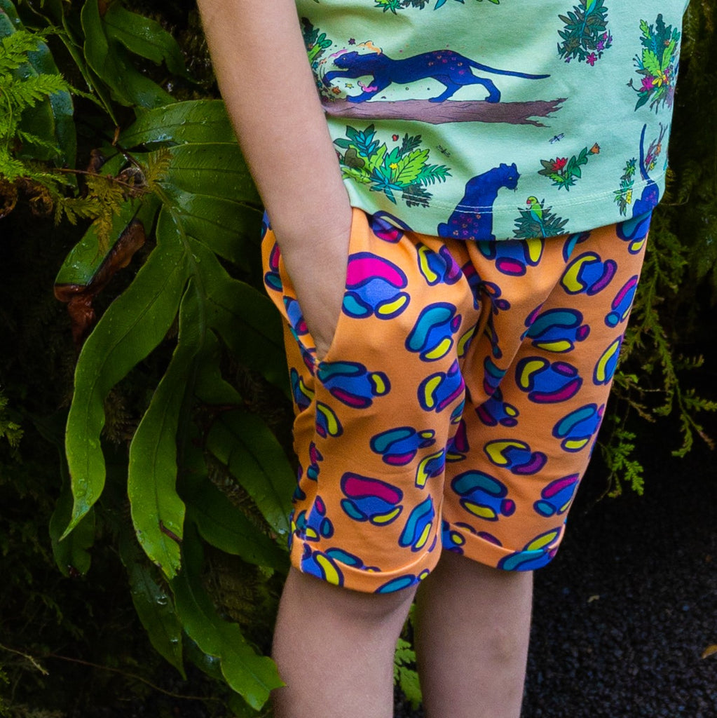 Rainbow spots | Harem shorts