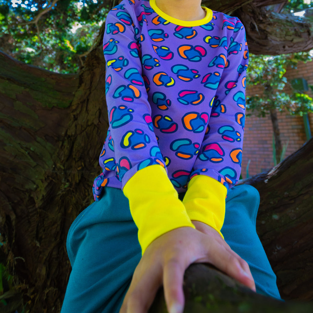 Rainbow Leopard spots | Long sleeve top