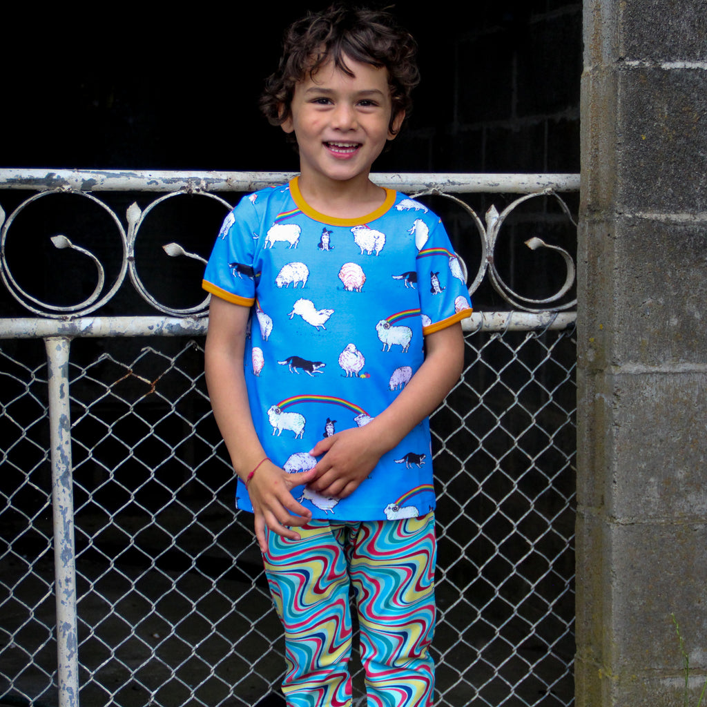 The Rainbow Sheep | Tee