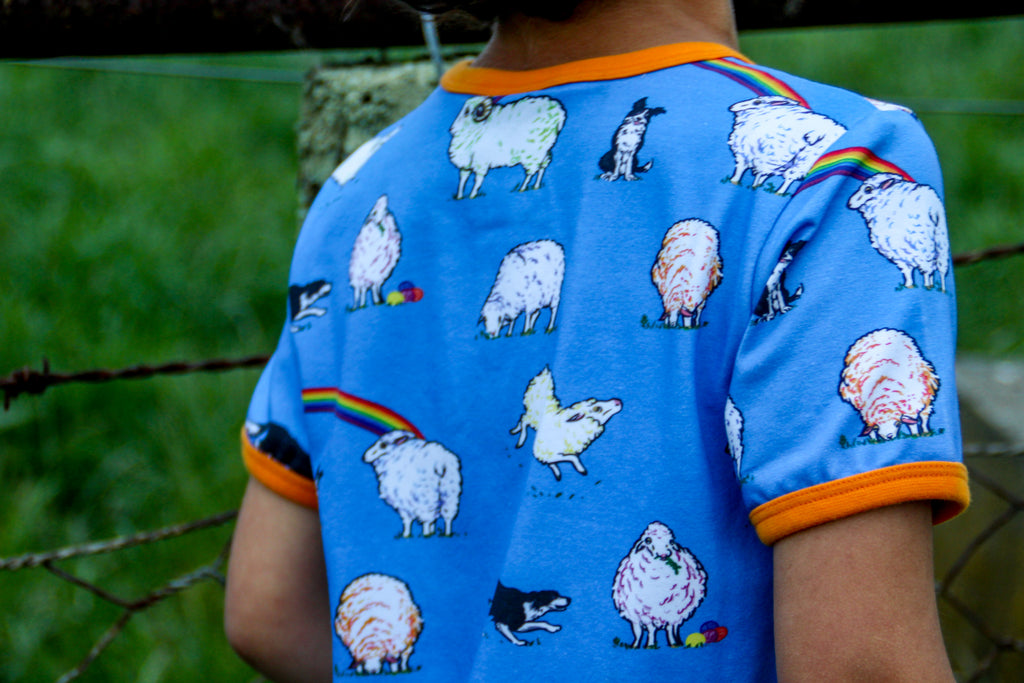 The Rainbow Sheep | Tee