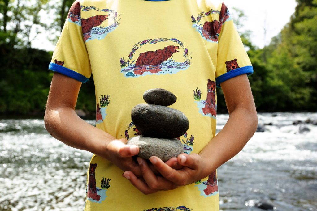 Bruno Under the Rainbow | Tee