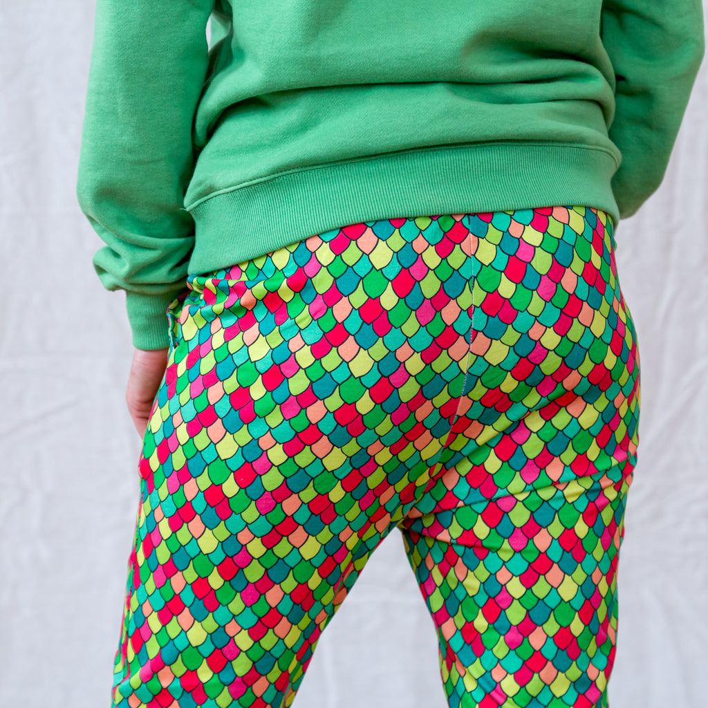 Rainbow Scales Pink Cosmos | Soft pant