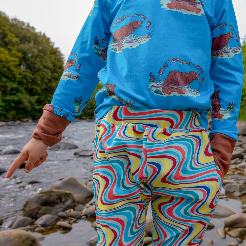 Bruno Under the Rainbow | Tee LS